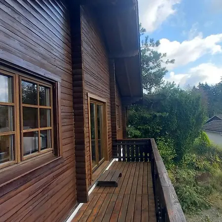 Im Idyllischen Grunewald 度假居 *